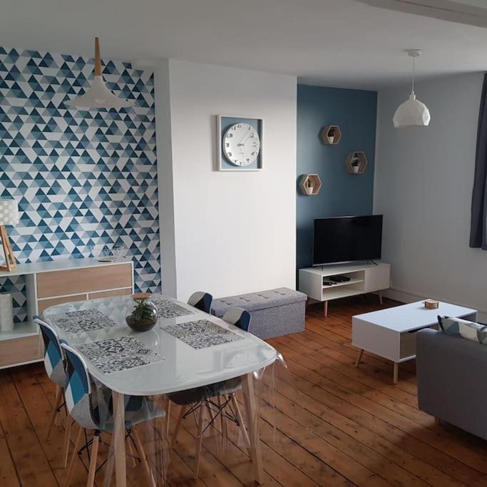 Appartement Lumineux Et Moderne Le Mans Bagian luar foto